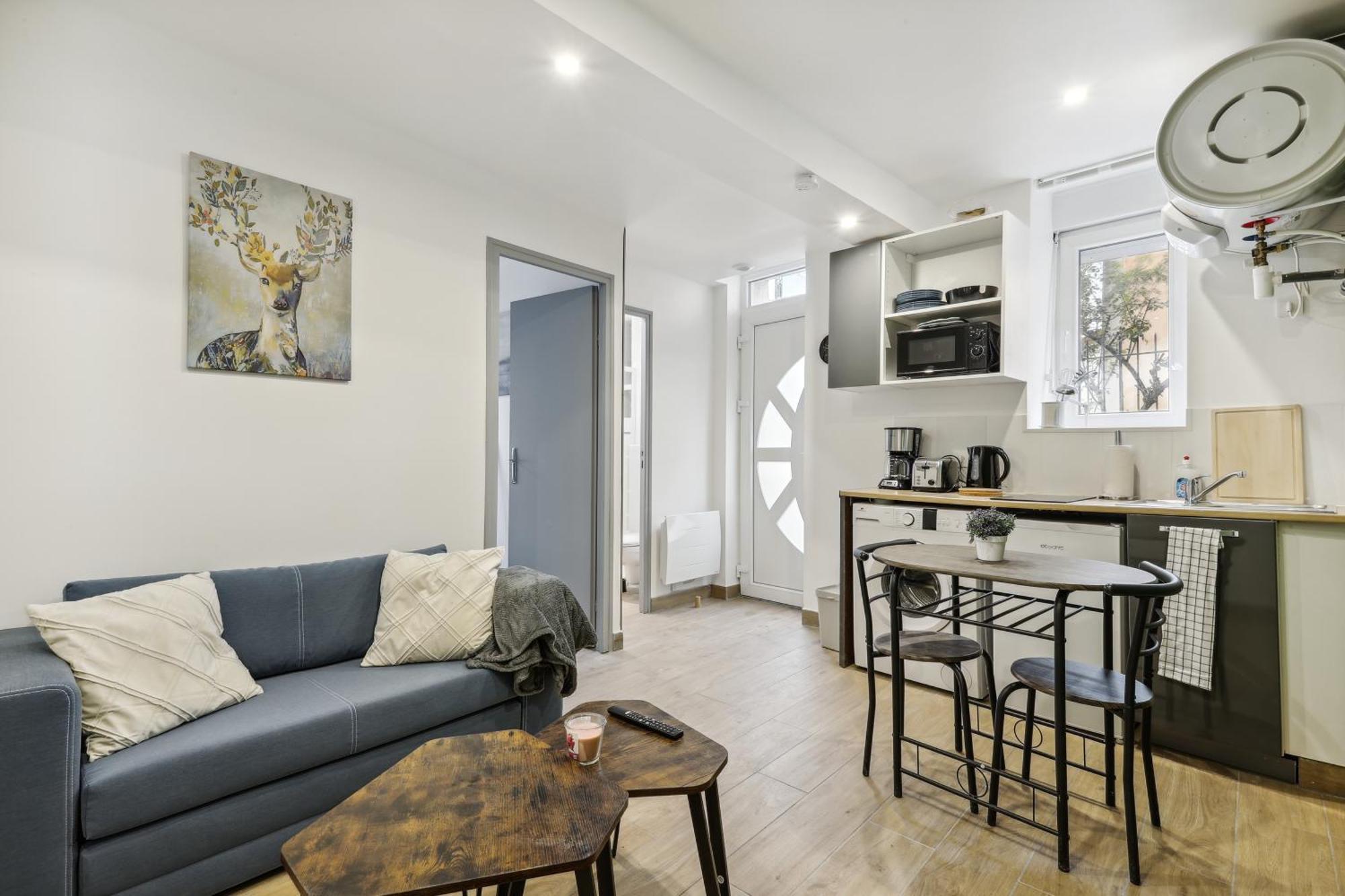 Chic Cosy Apart With Parking Jouarre Εξωτερικό φωτογραφία